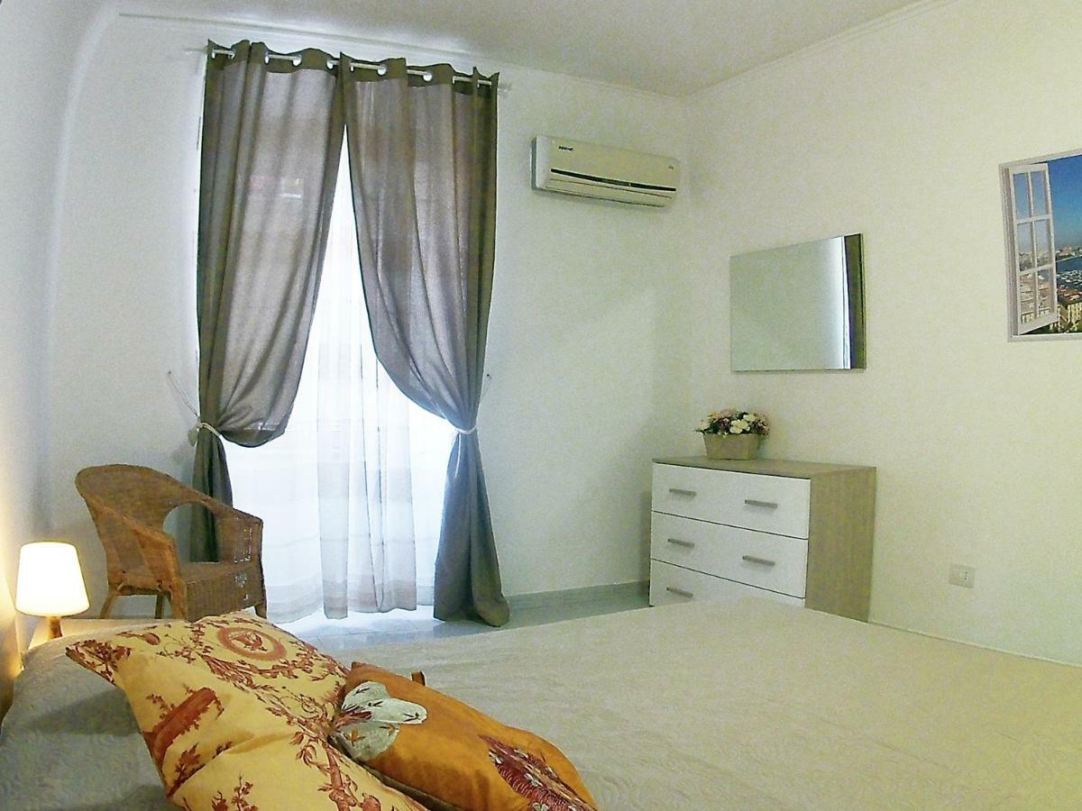 Core A Core Apartment نابولي المظهر الخارجي الصورة